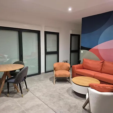 公寓 Nina, 2 Couchages, Elegant, Wifi, Parking *