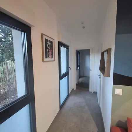 Nina, 2 Couchages, Elegant, Wifi, Parking *