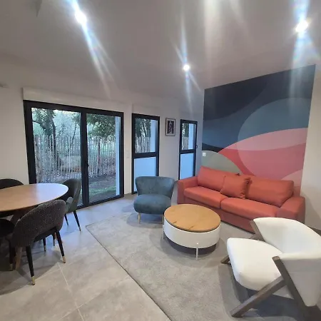 Nina, 2 Couchages, Elegant, Wifi, Parking شقة لا روشيل